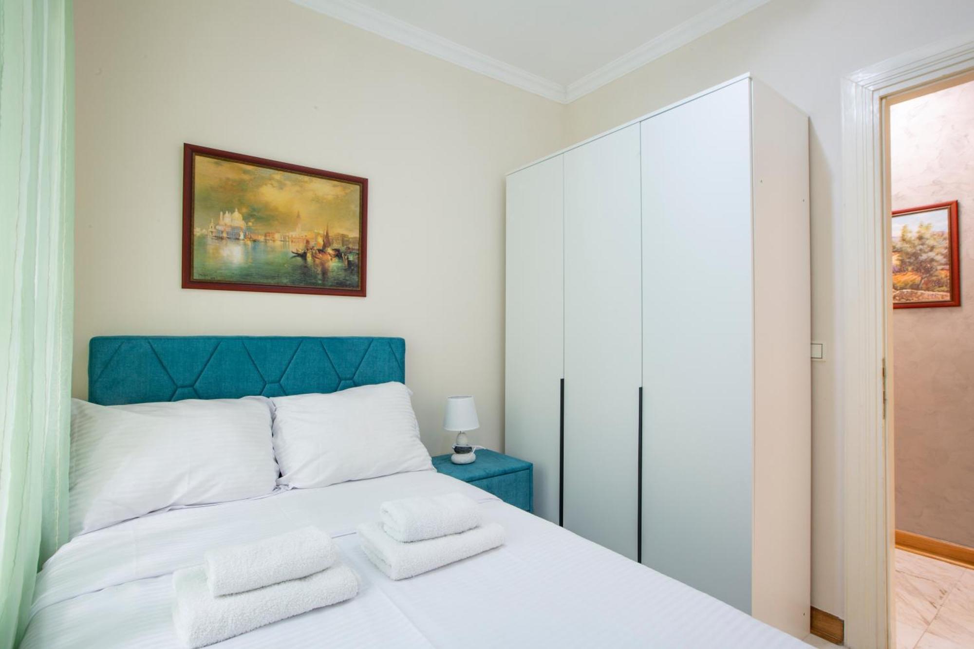 Montesan Luxury Apartment Beach Front Sveti Stefan Exteriér fotografie