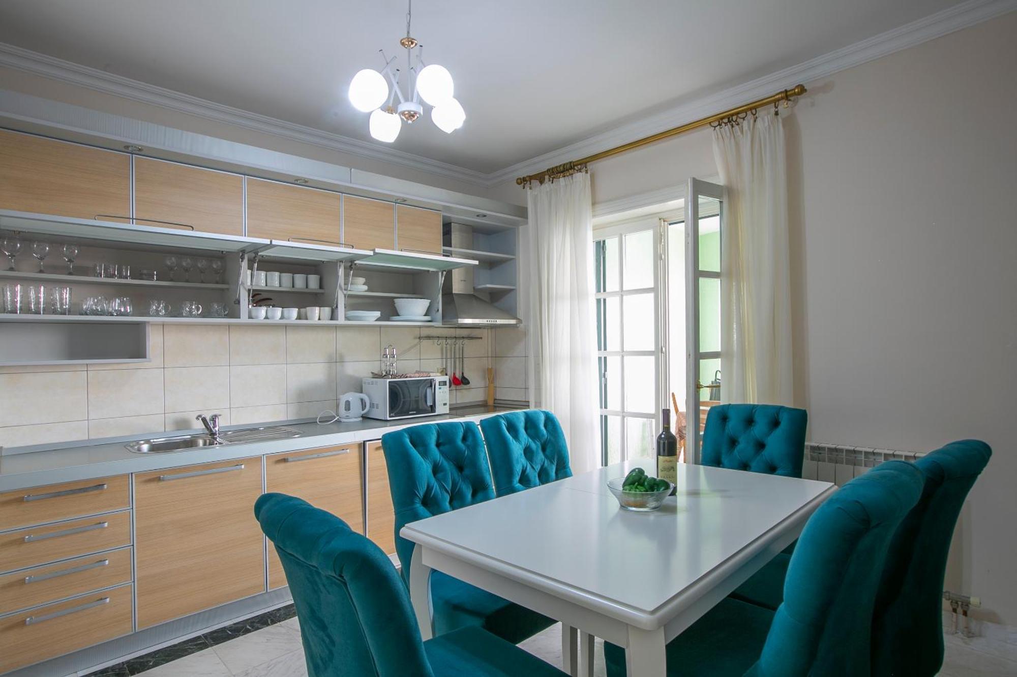 Montesan Luxury Apartment Beach Front Sveti Stefan Exteriér fotografie