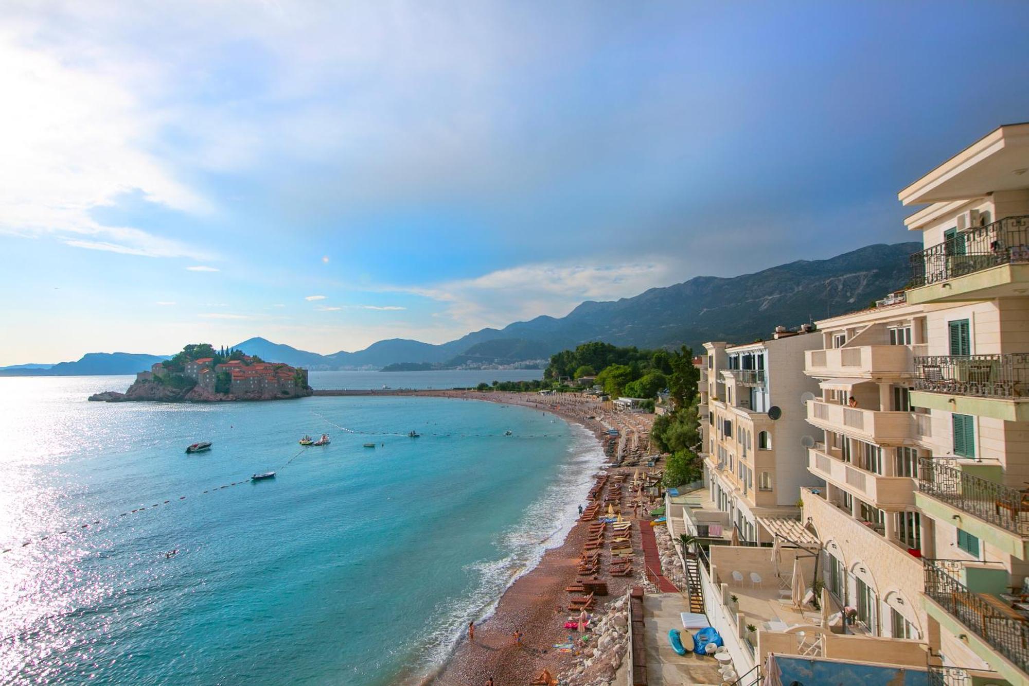 Montesan Luxury Apartment Beach Front Sveti Stefan Exteriér fotografie