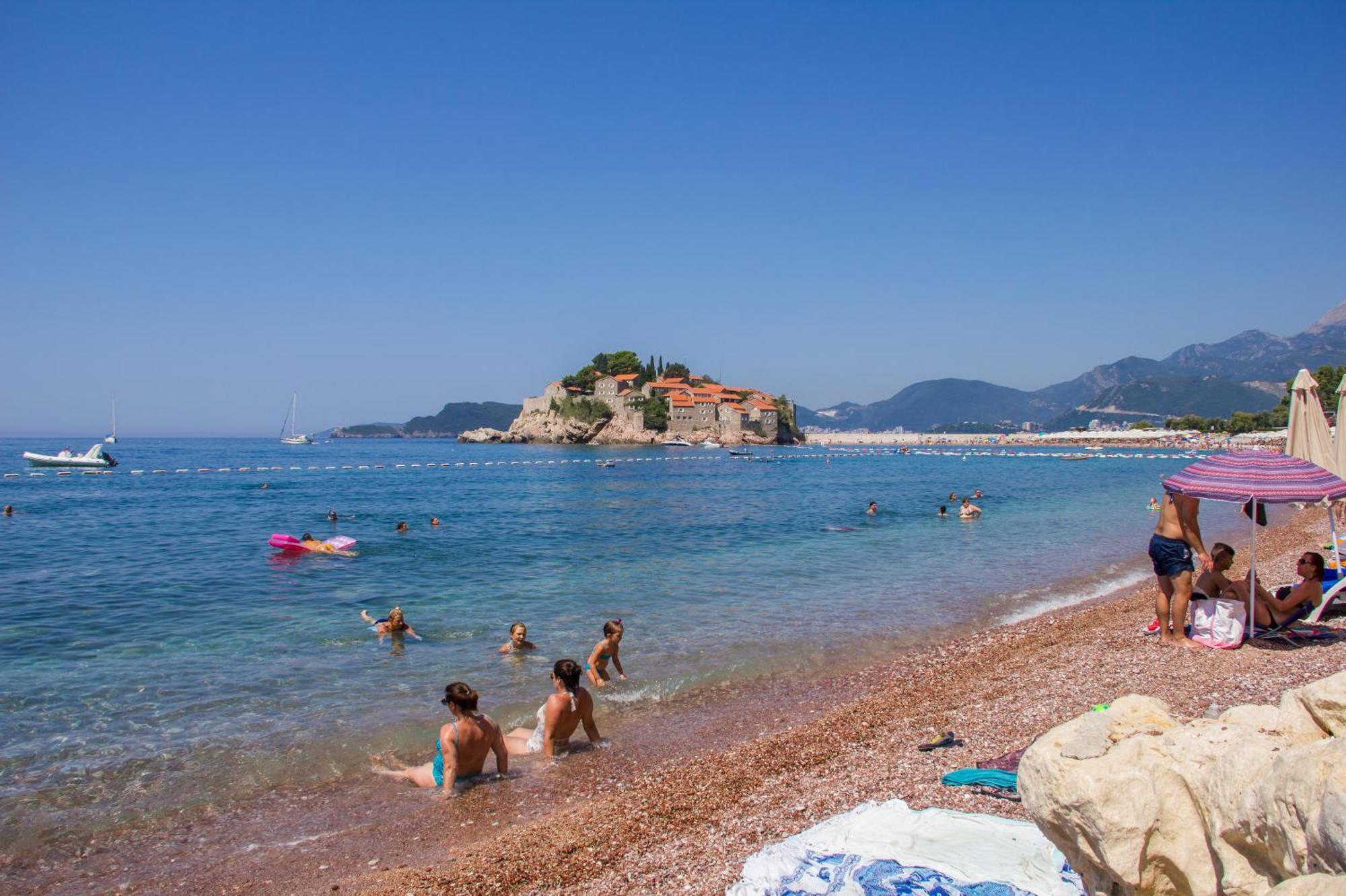 Montesan Luxury Apartment Beach Front Sveti Stefan Exteriér fotografie