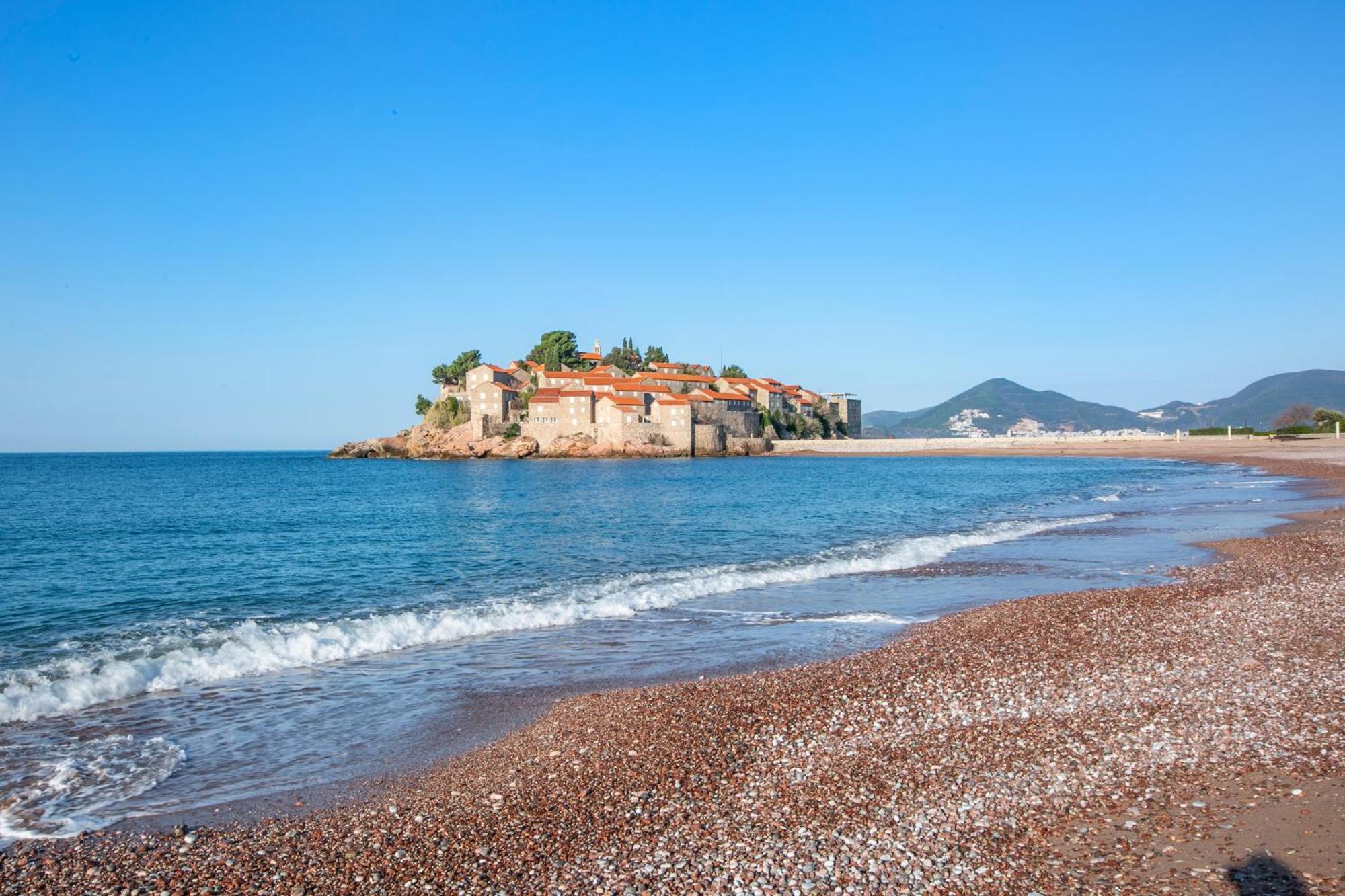 Montesan Luxury Apartment Beach Front Sveti Stefan Exteriér fotografie
